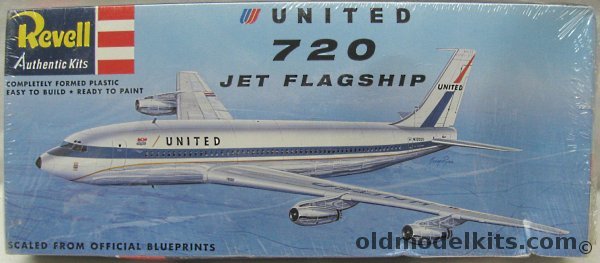 Revell 1/144 Boeing 720 United Airlines, 85-0243 plastic model kit